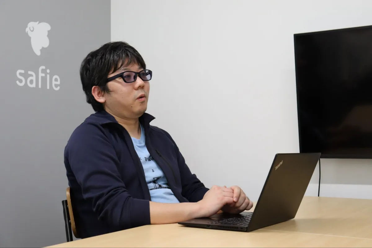 セーフィー様インタビュー記事写真01