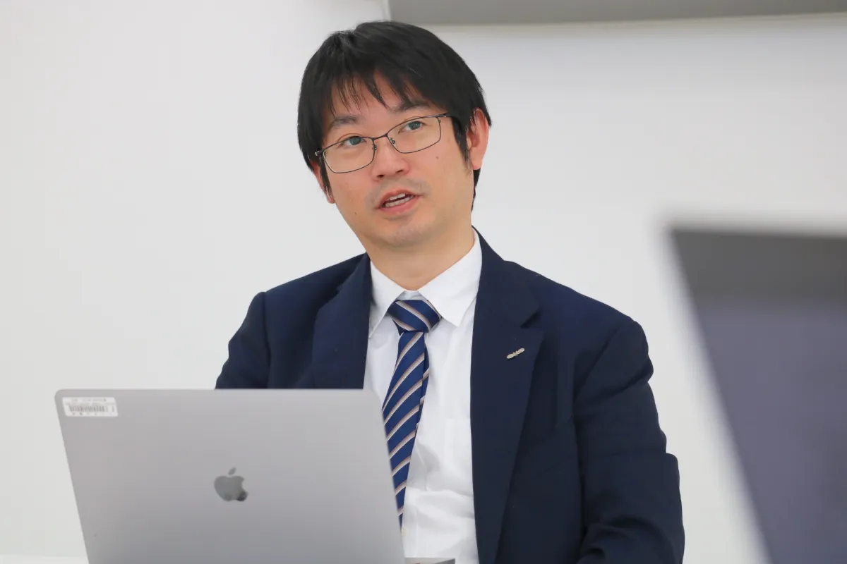GMOインターネットグループ様インタビュー記事写真01